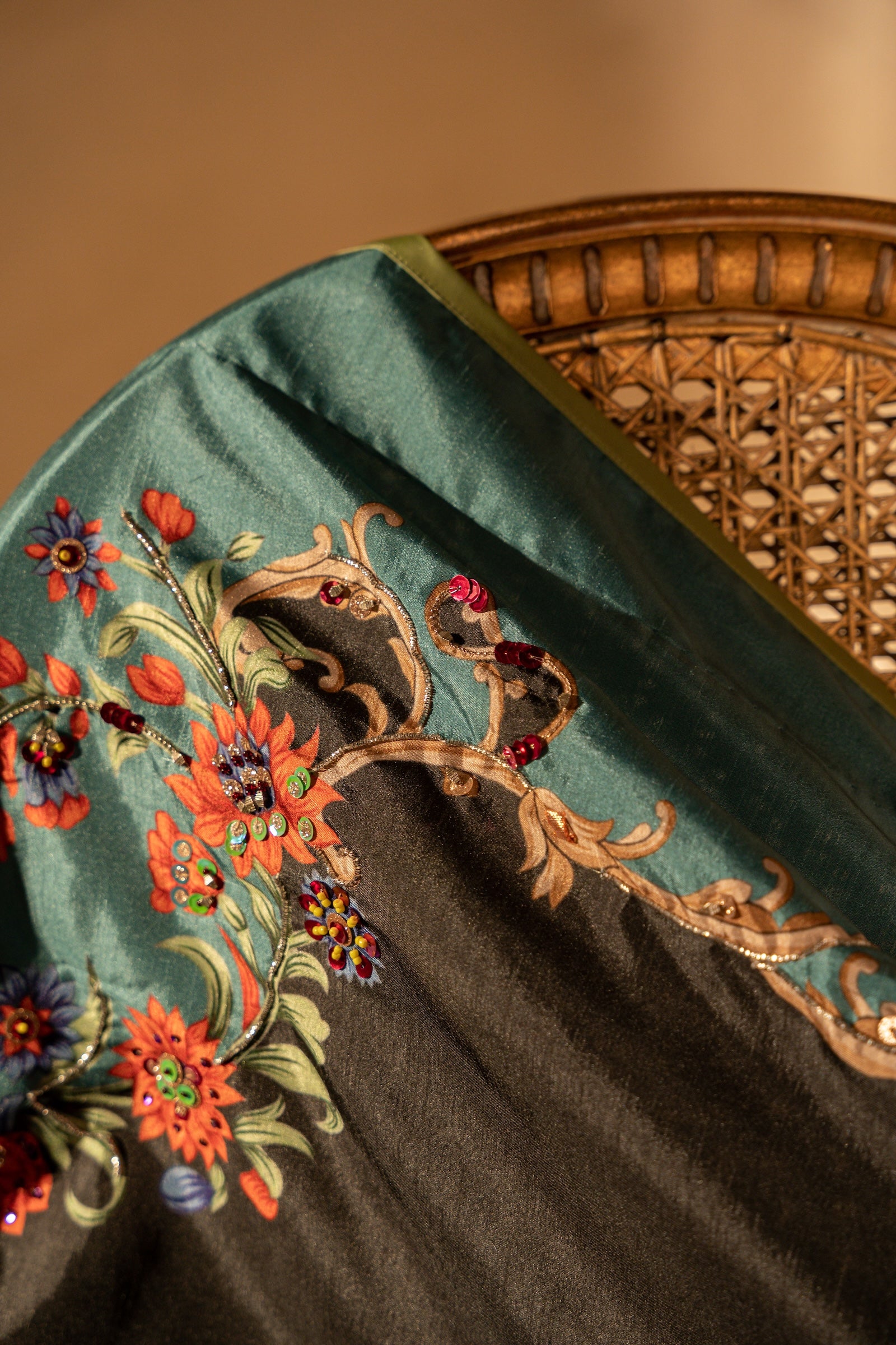 Parwana Shawl
