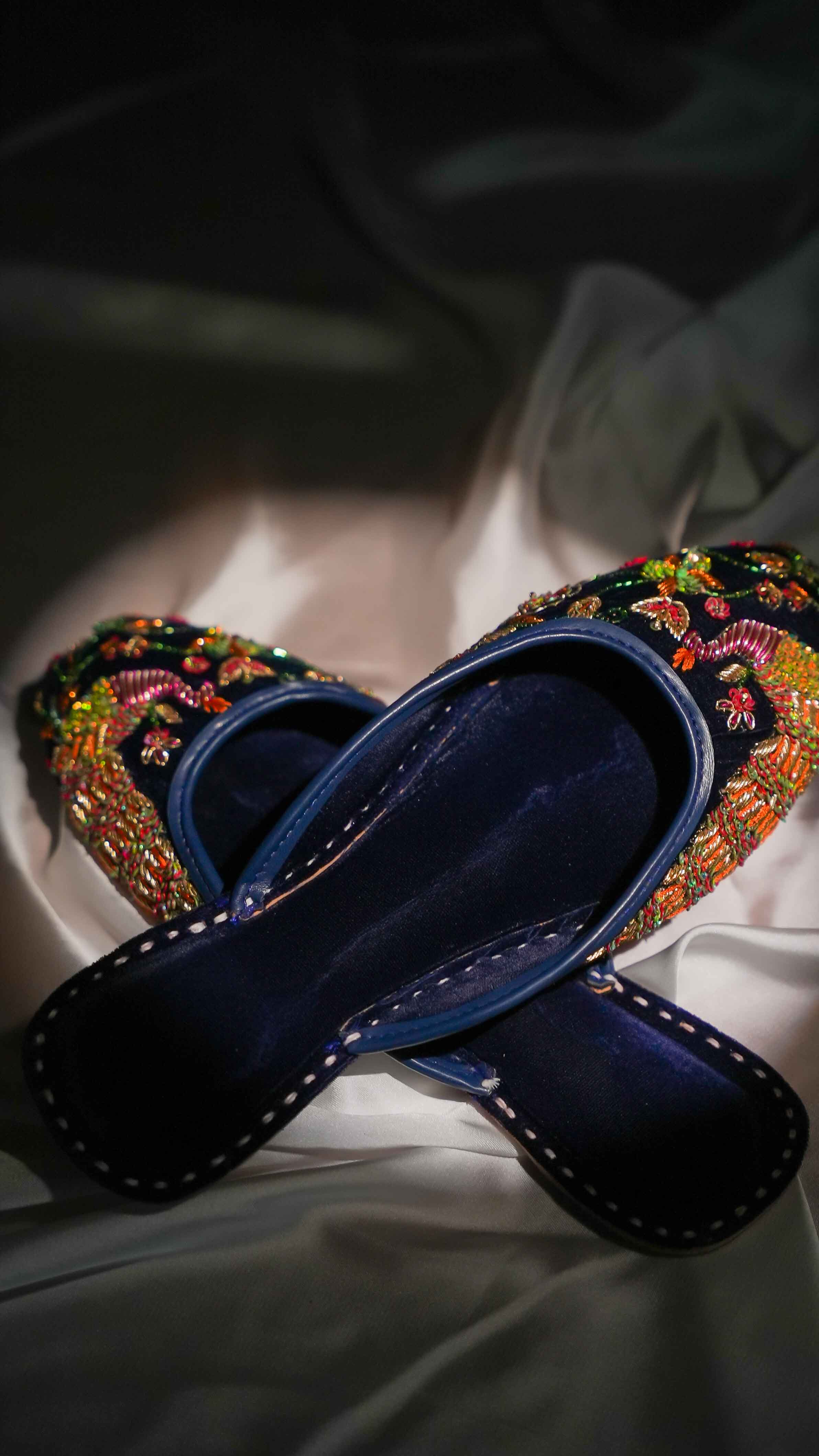 Peacock Garden (Navy)