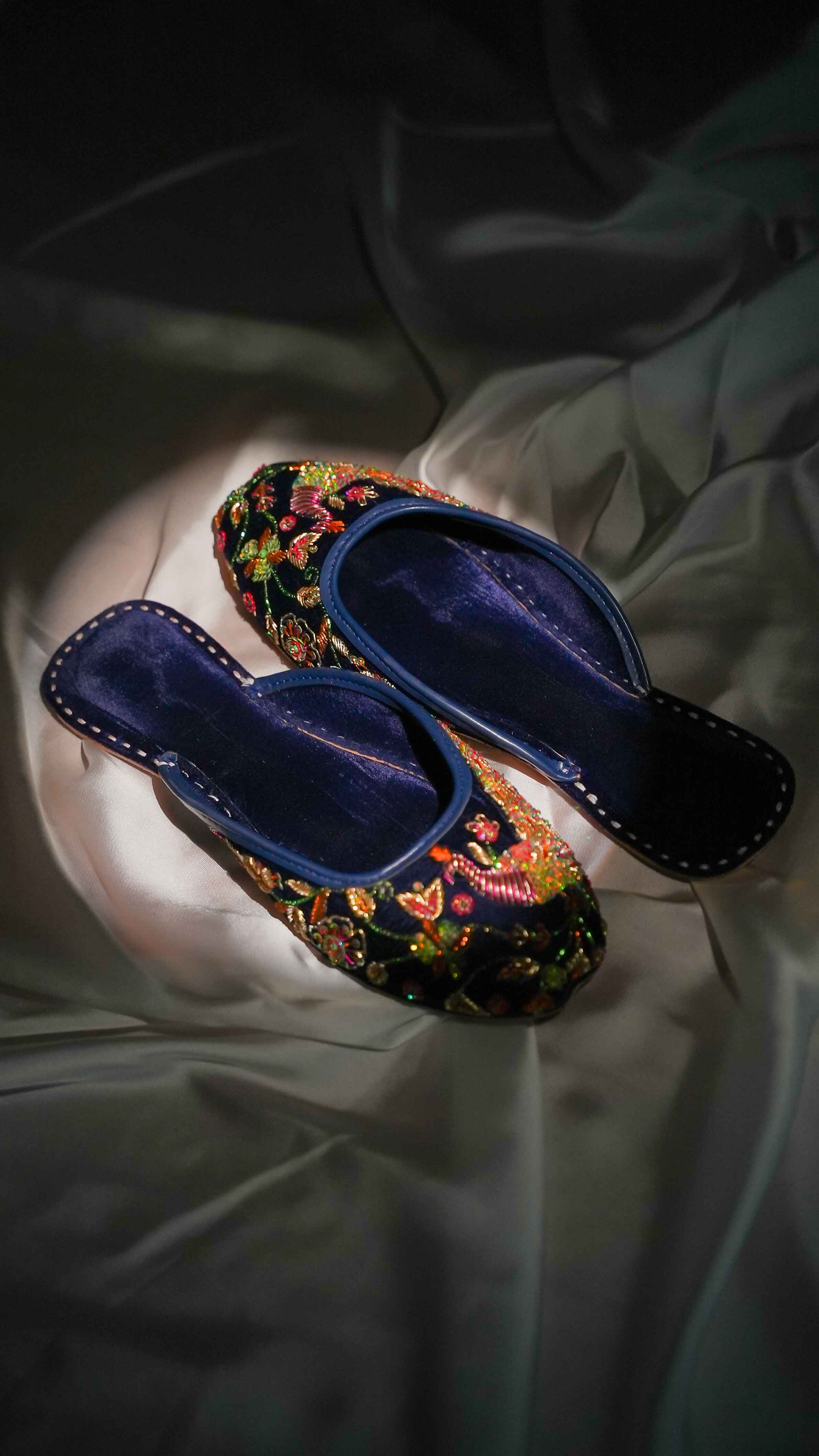 Peacock Garden (Navy)