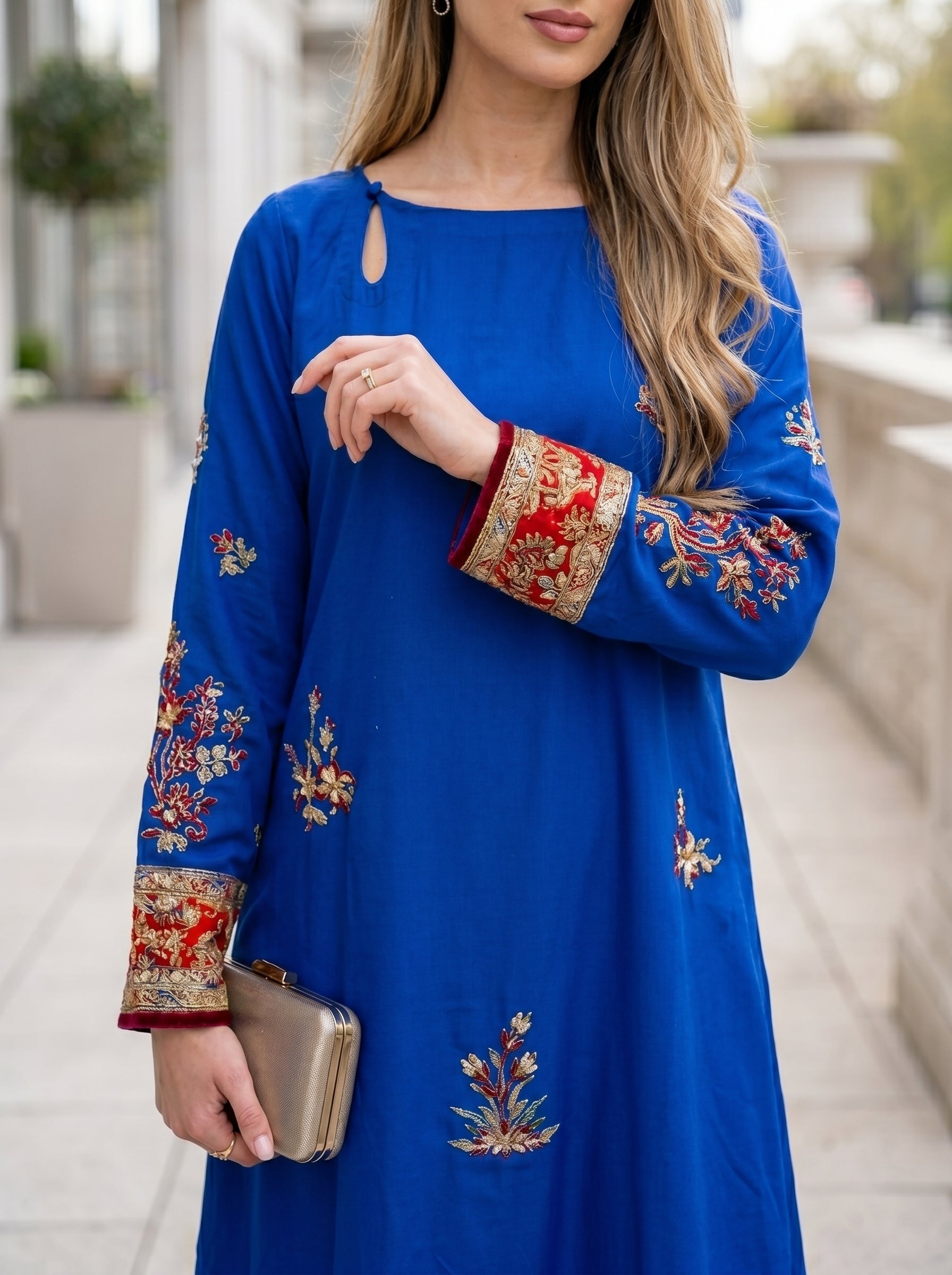 Arsh kaftaan