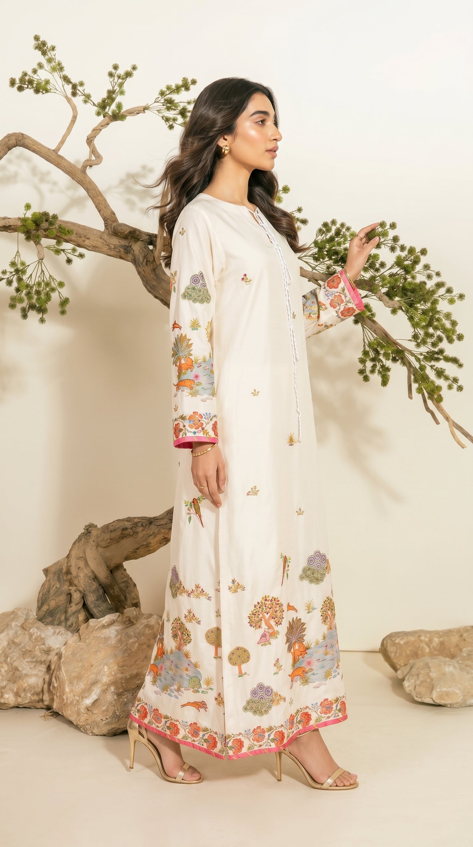 Secret Garden Kaftaan (White)