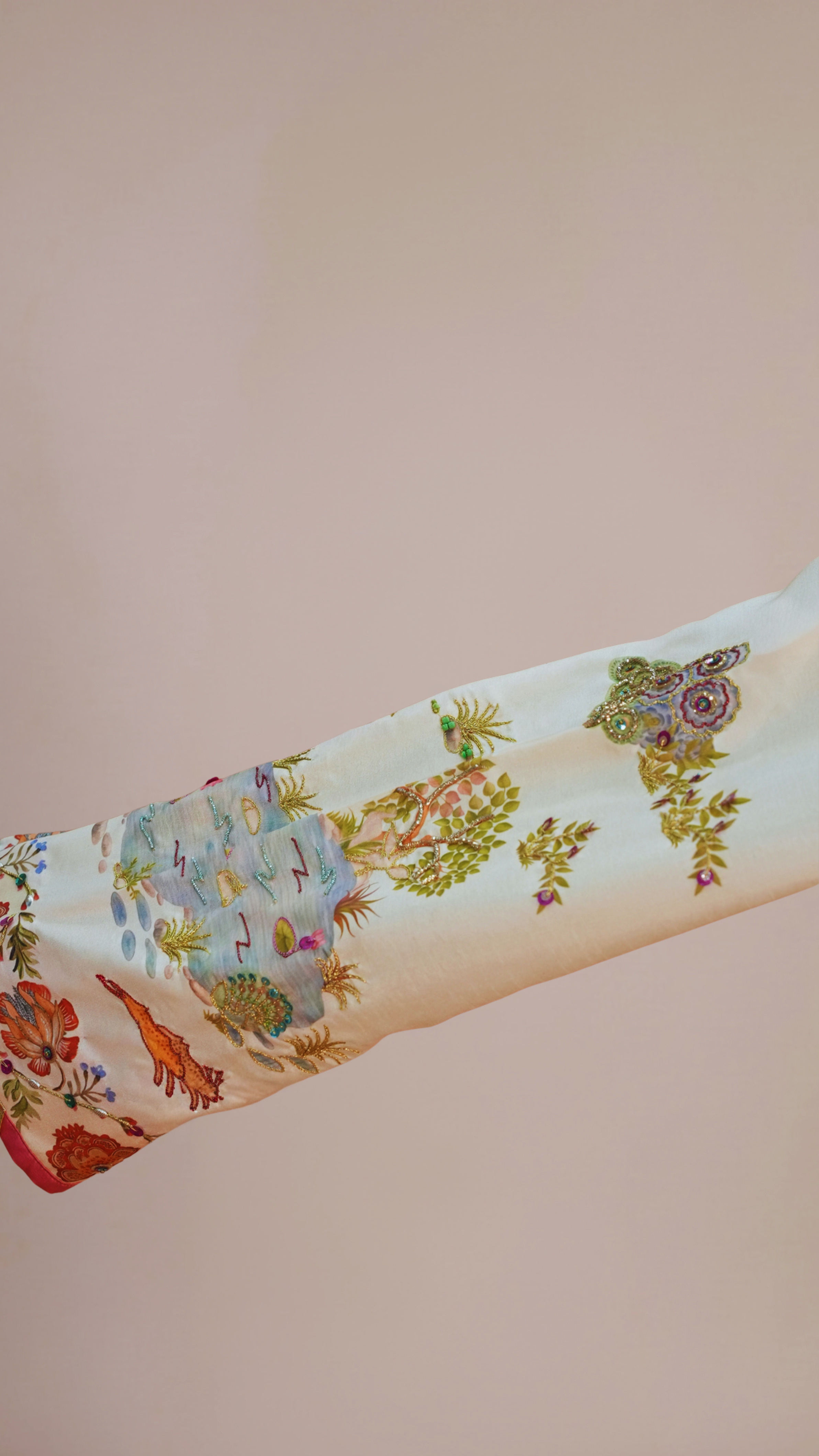 Secret Garden Kaftaan (White)