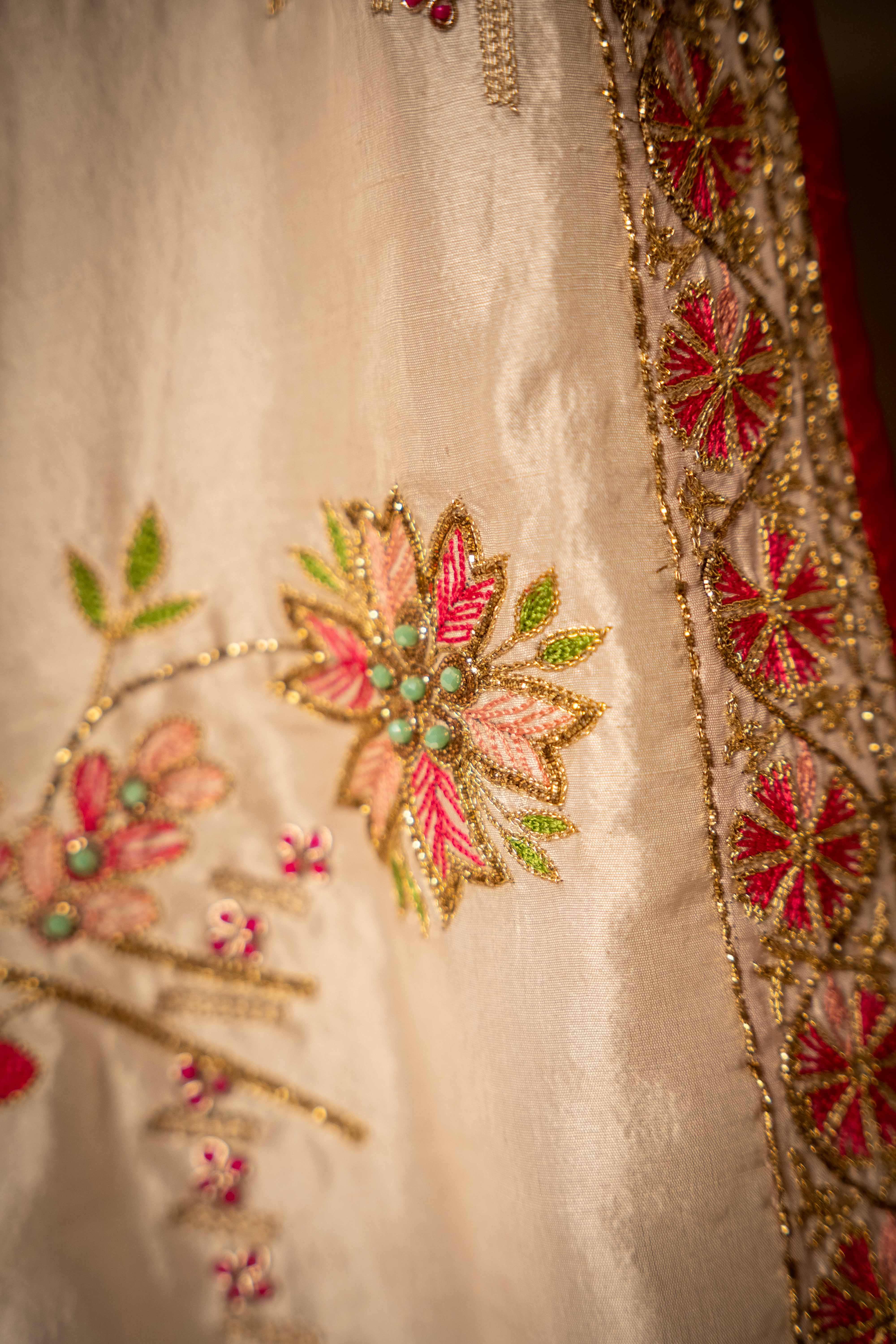 Chintz White