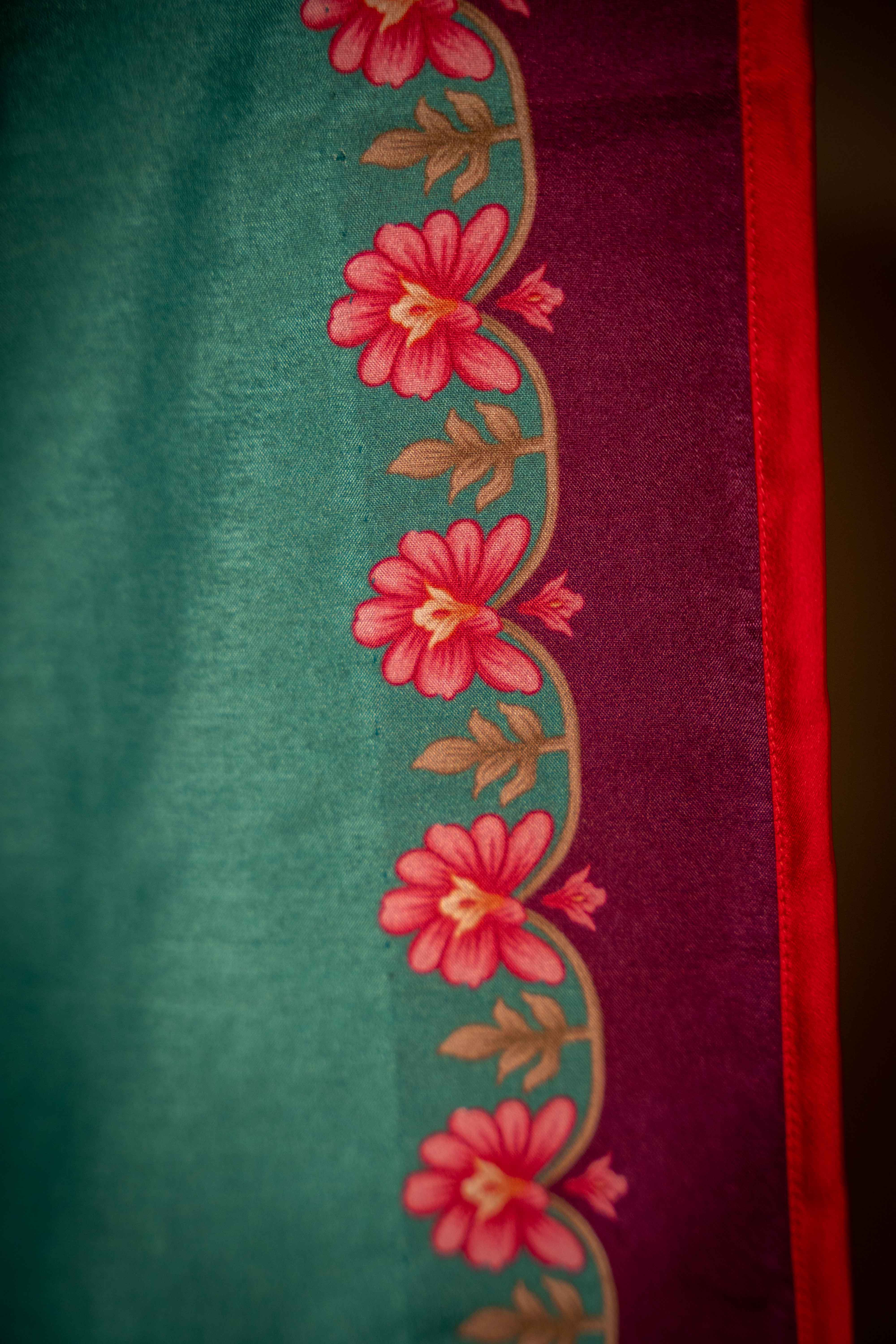 Jabee'n Dupatta