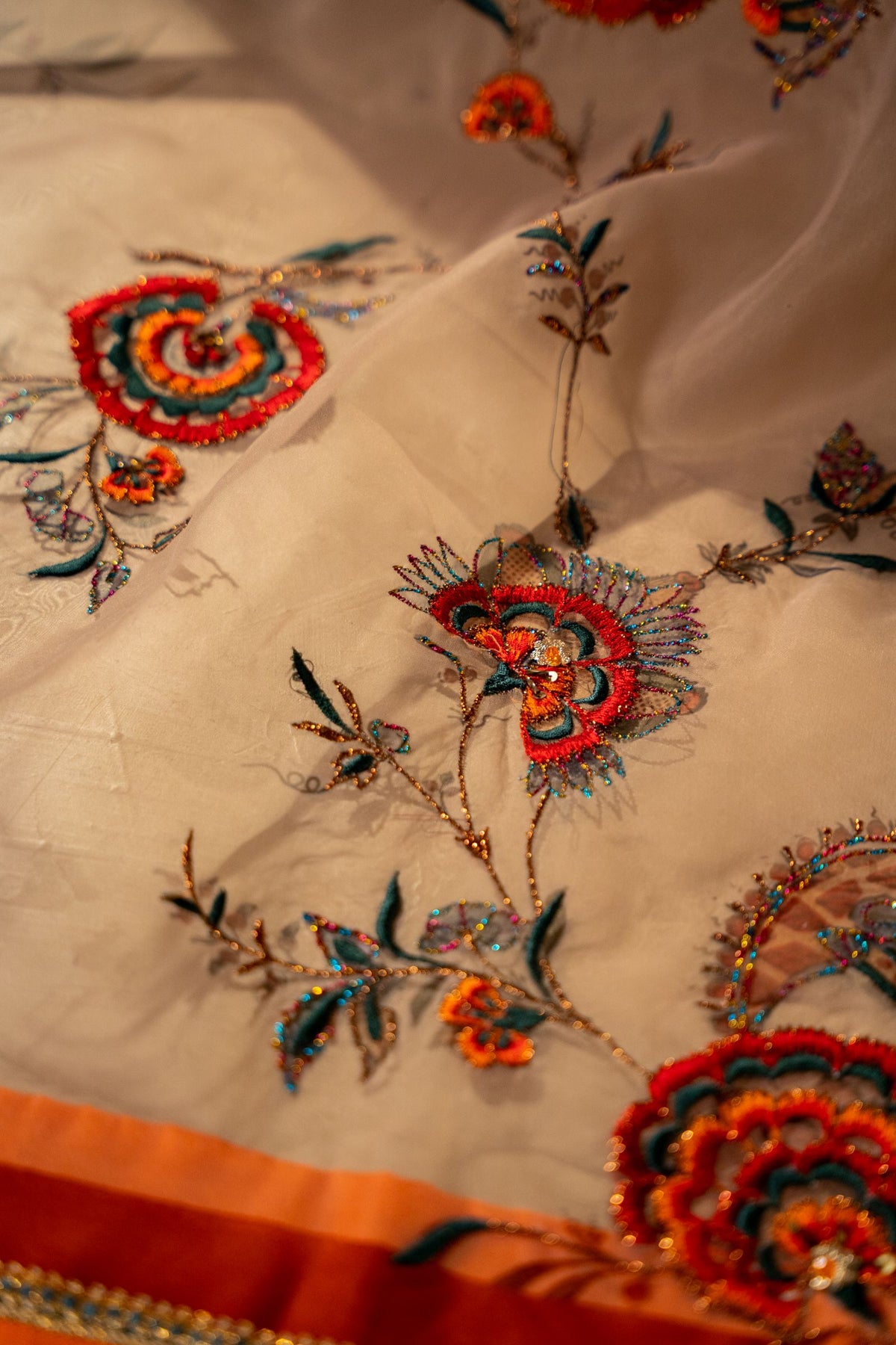Mahgul - Shawl