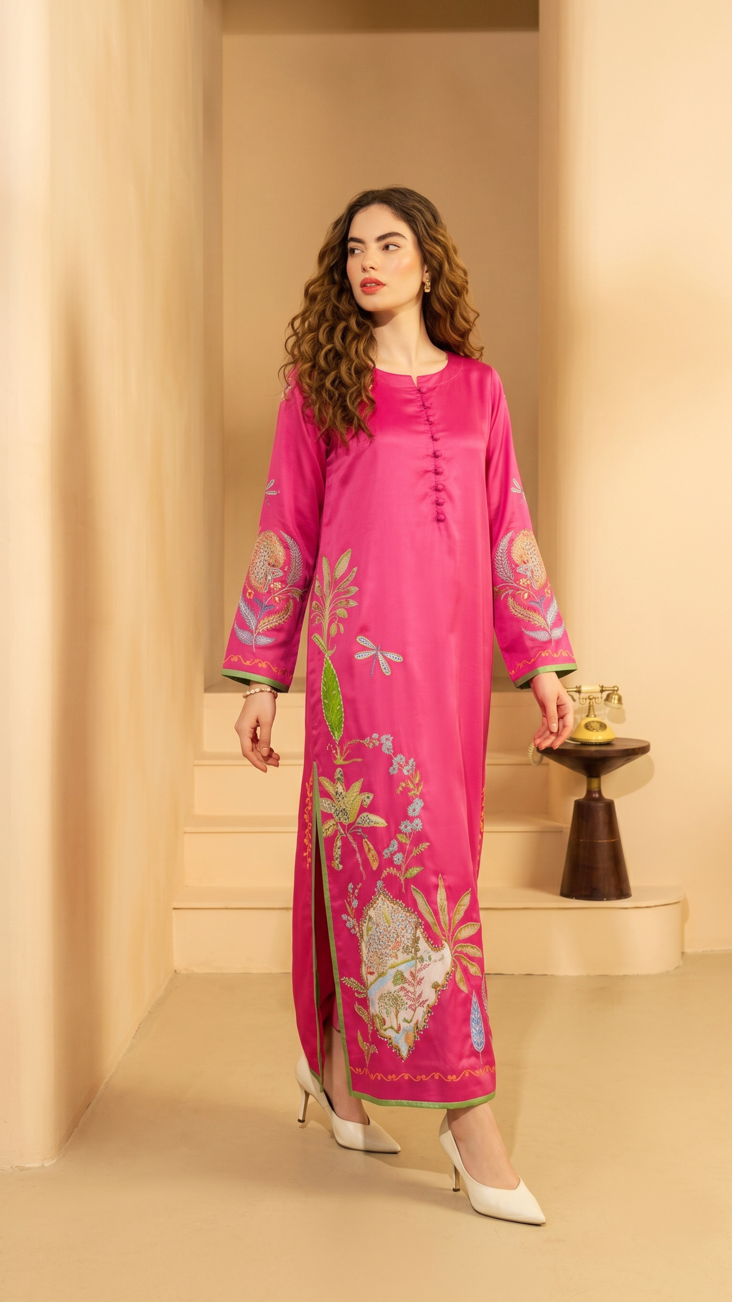 Rose of the Moon Kaftaan
